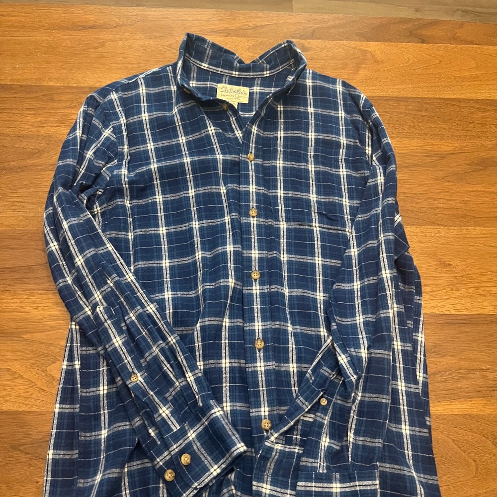 Cabelas men’s flannel